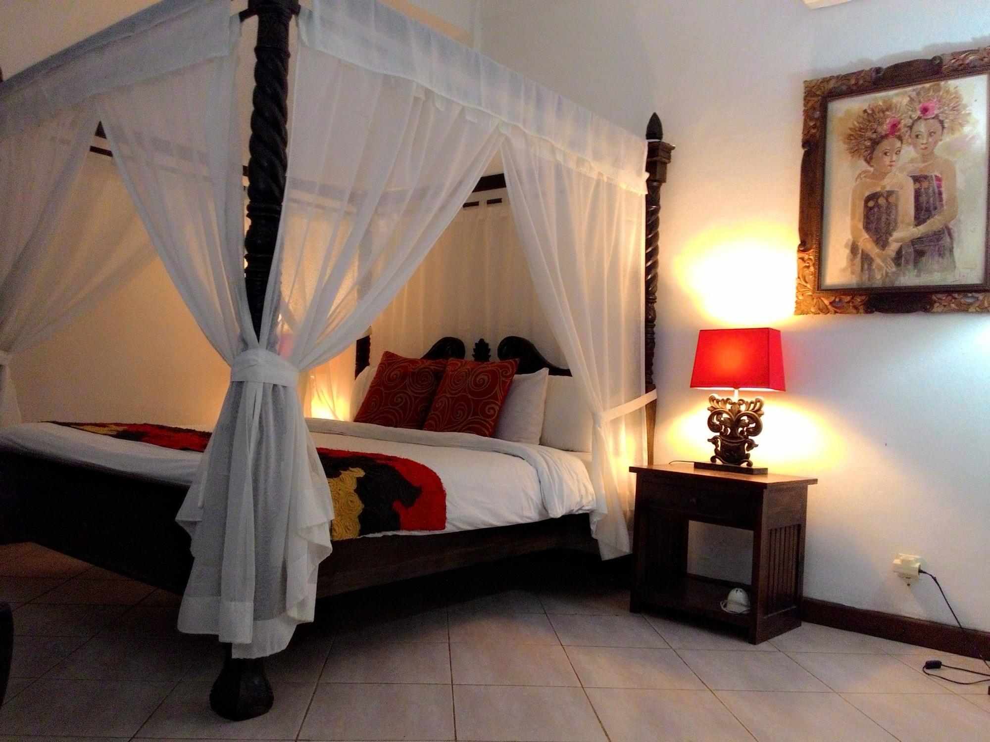 Puri Maharani Boutique Hotel Dempasar Exterior foto