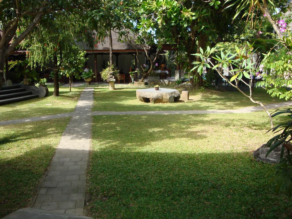 Puri Maharani Boutique Hotel Dempasar Exterior foto