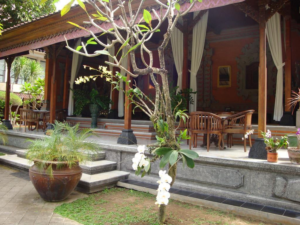 Puri Maharani Boutique Hotel Dempasar Exterior foto